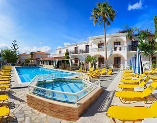 Zakynthos 公寓式酒店 3*